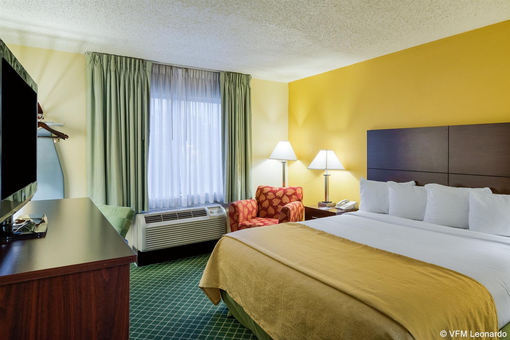 ניוארק Quality Inn מראה חיצוני תמונה