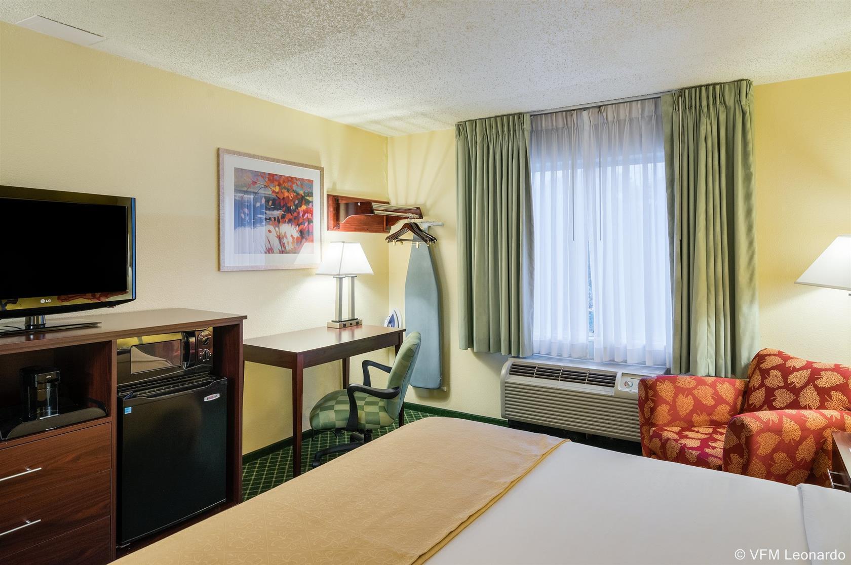 ניוארק Quality Inn מראה חיצוני תמונה